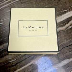 JO MALONE London small Gift 🎁 Box